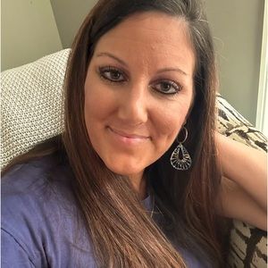 Meet your Posher, Lindsey